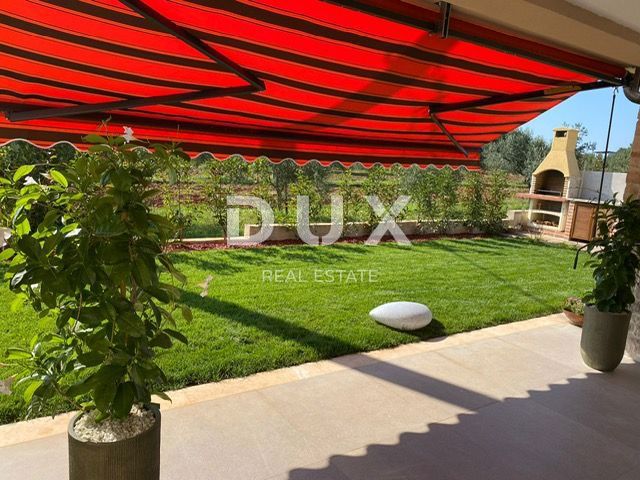 ISTRA, NOVIGRAD - Mediteranska hiša z bazenom