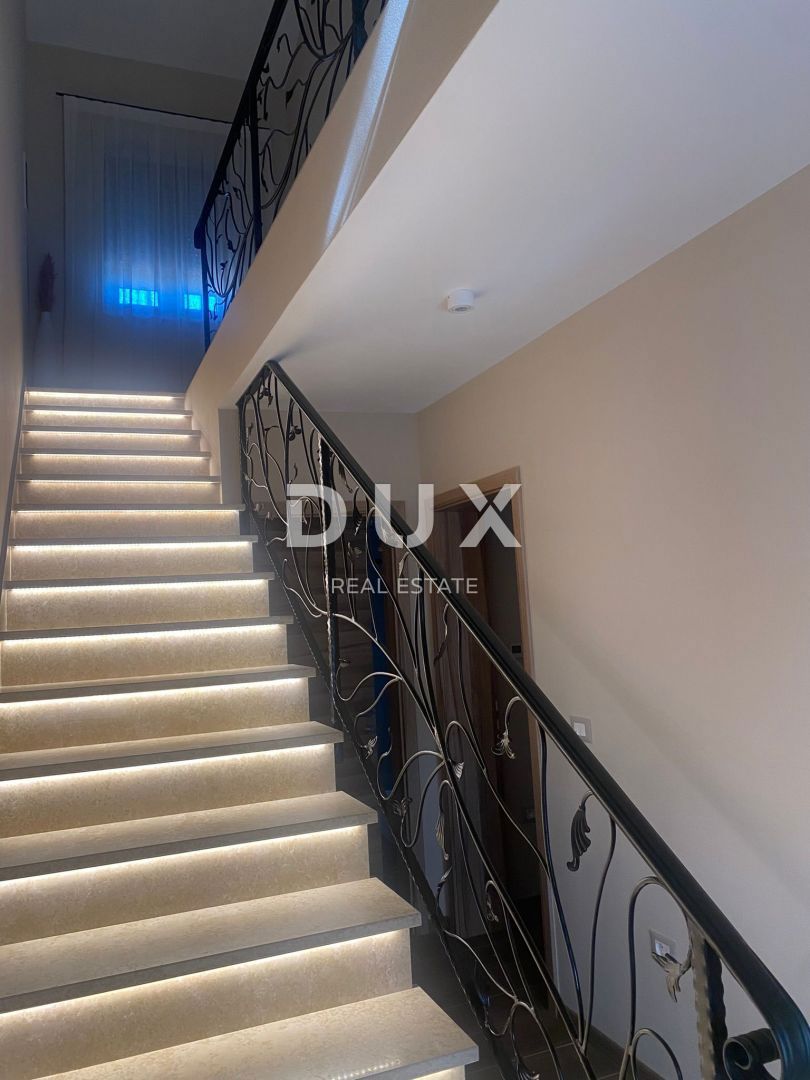 ISTRA, NOVIGRAD - Mediteranska hiša z bazenom