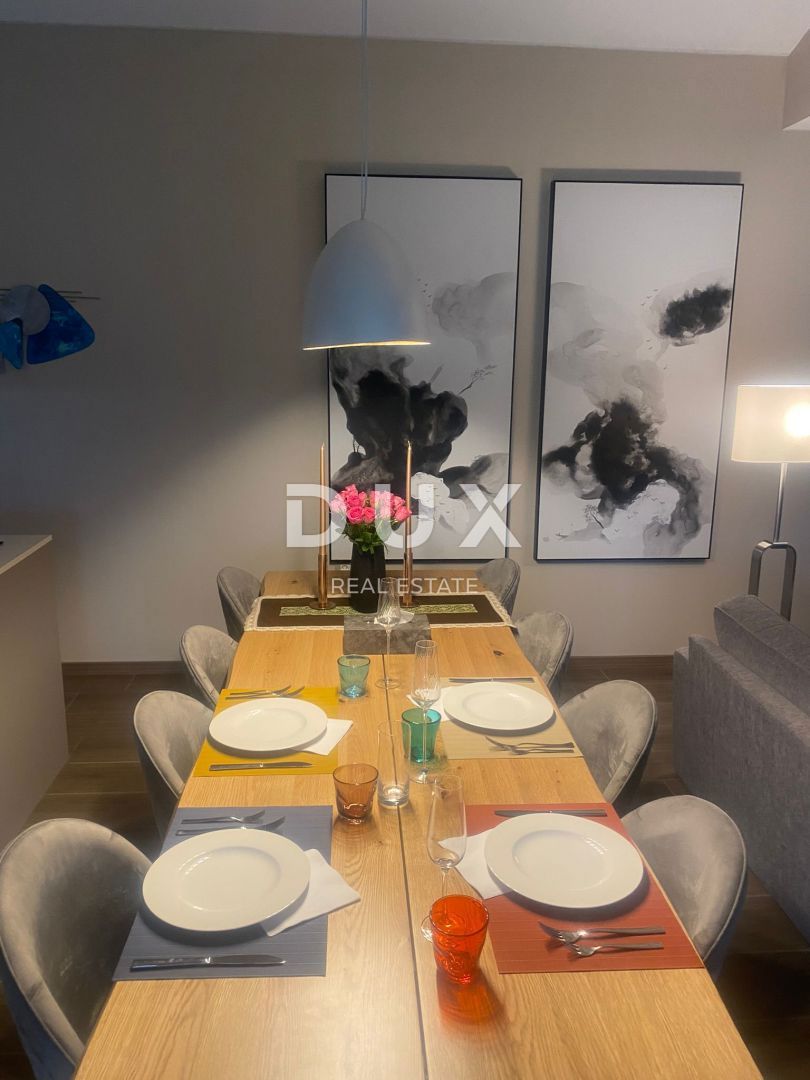 ISTRA, NOVIGRAD - Mediteranska hiša z bazenom