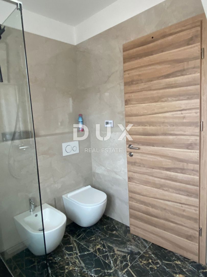 ISTRA, NOVIGRAD - Mediteranska hiša z bazenom