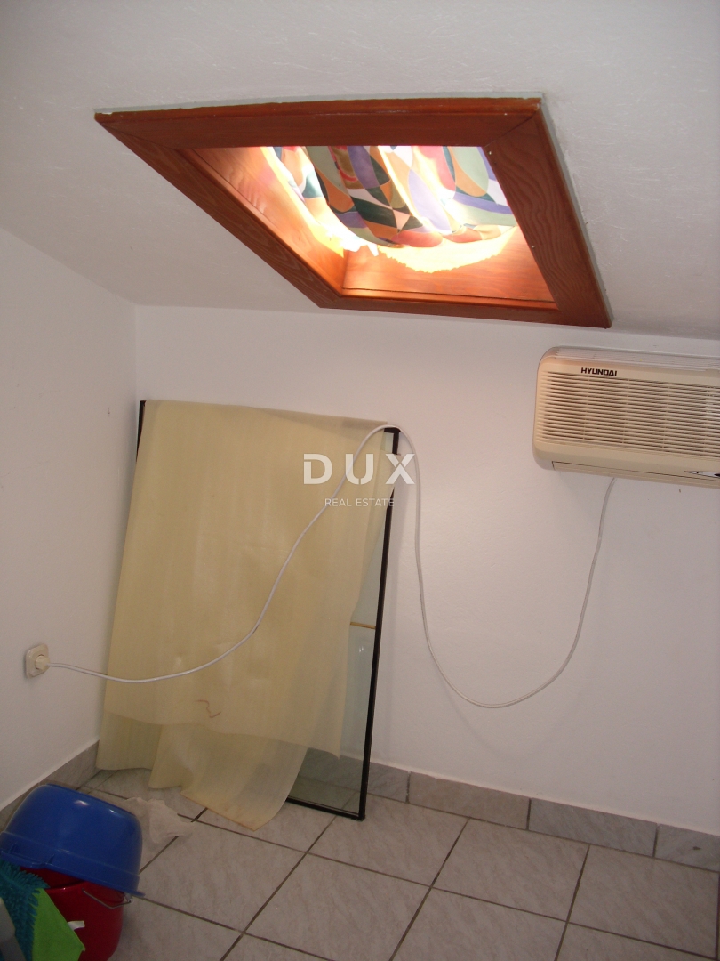 OTOK KRK, OMIŠALJ - Apartma 2 spalnici + dnevna soba 50 m2