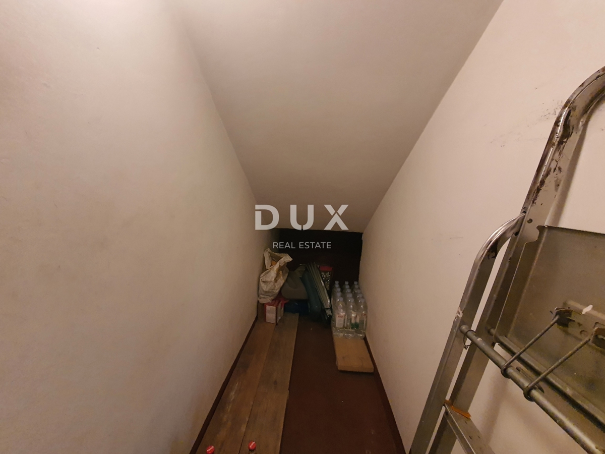 KASTAV, ĆIKOVIĆI - hiša s pogledom na morje in odličnim bivalnim potencialom