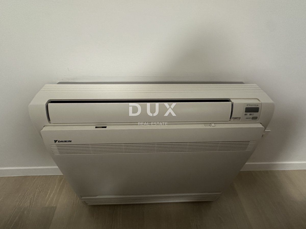 ZADAR, RELJA - Ekskluzivno stanovanje z dvema garažnima mestoma, Top lokacija!