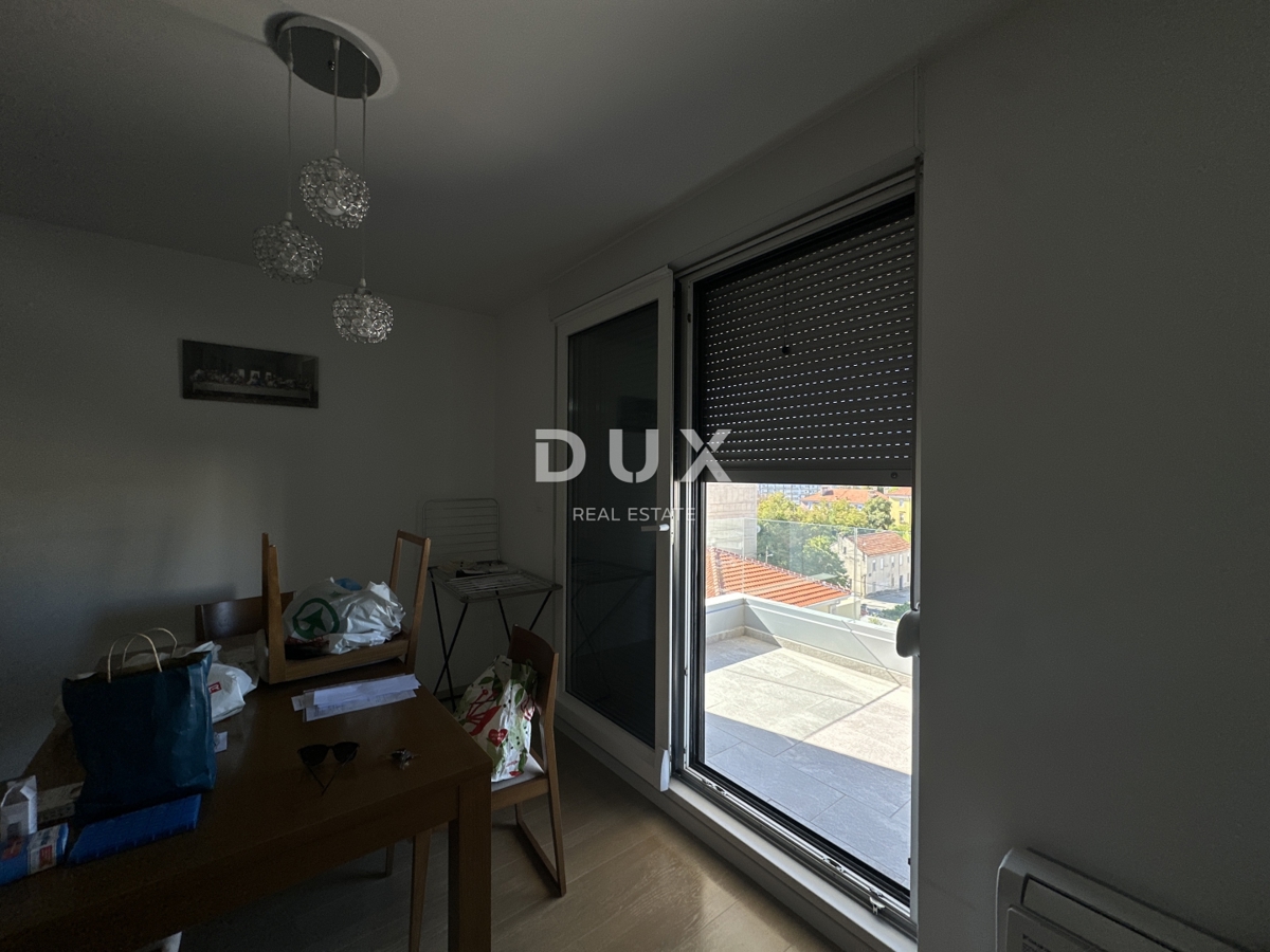 ZADAR, RELJA - Ekskluzivno stanovanje z dvema garažnima mestoma, Top lokacija!