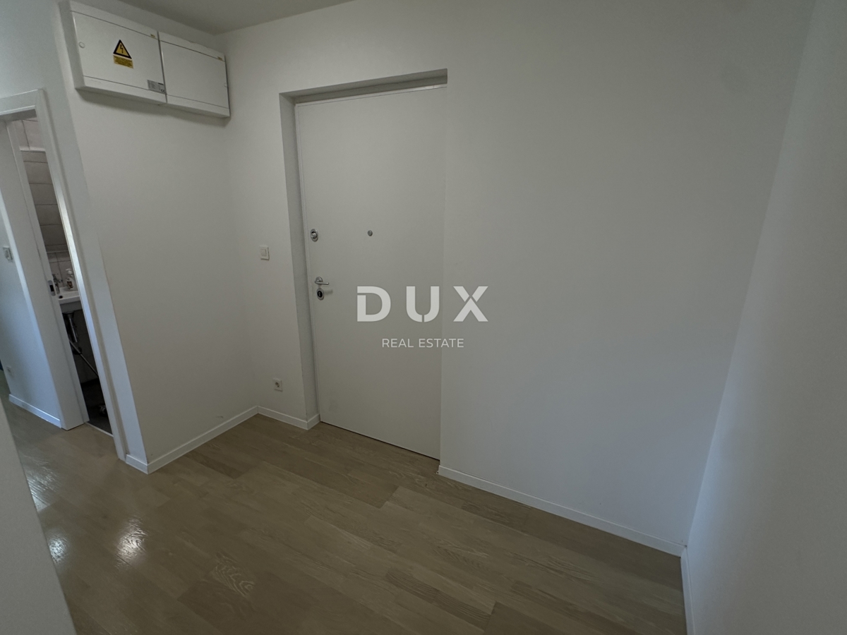 ZADAR, RELJA - Ekskluzivno stanovanje z dvema garažnima mestoma, Top lokacija!