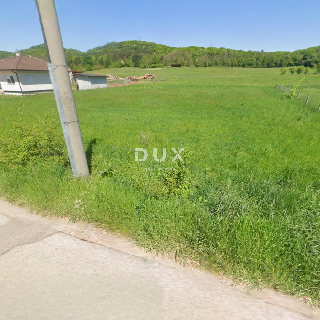 LIKA, OTOČAC, PROZOR - zazidljivo zemljišče 1120m2 v bližini reke Gacke za gradnjo stanovanjskih blokov - stanovanja / družinske hiše / hiše za najem z bazenom 