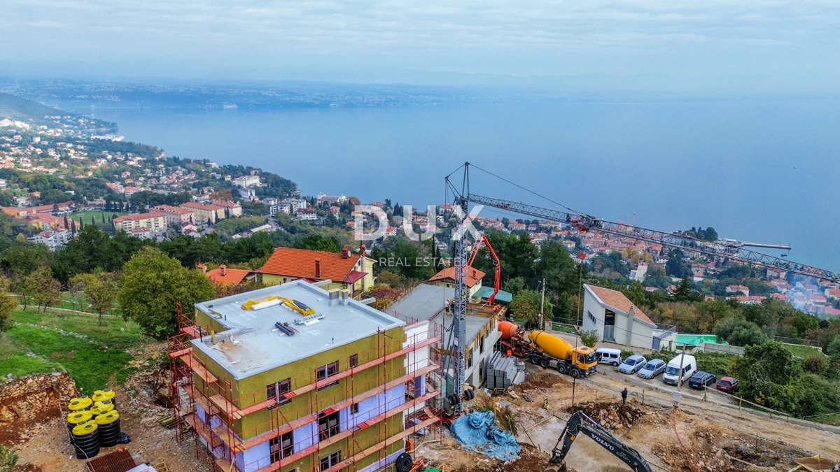 OPATIJA, LOVRAN – luksuzne rezidence z zasebnim bazenom in panoramskim pogledom na morje