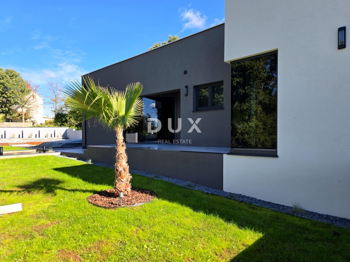 ISTRA, BARBAN - Moderna polpritlična hiša z bazenom