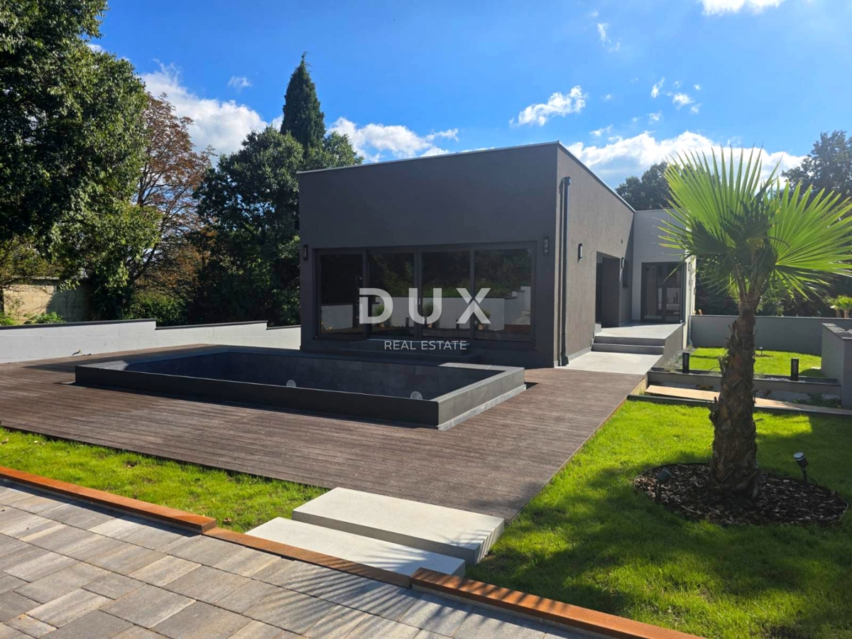 ISTRA, BARBAN - Moderna polpritlična hiša z bazenom