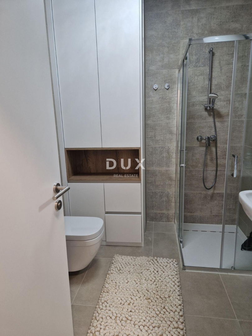 ISTRA, LABIN - Apartma prva vrsta ob morju