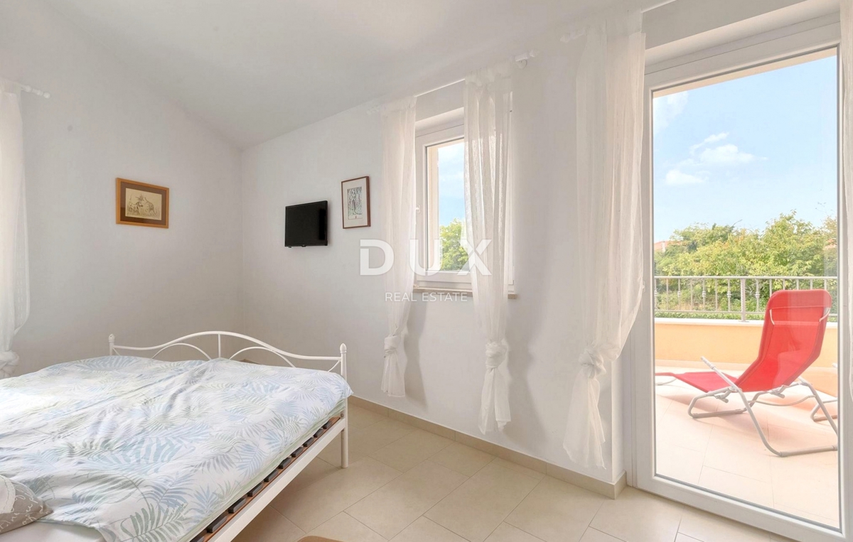 ISTRA, SVETI LOVREČ - Udobna hiša z bazenom