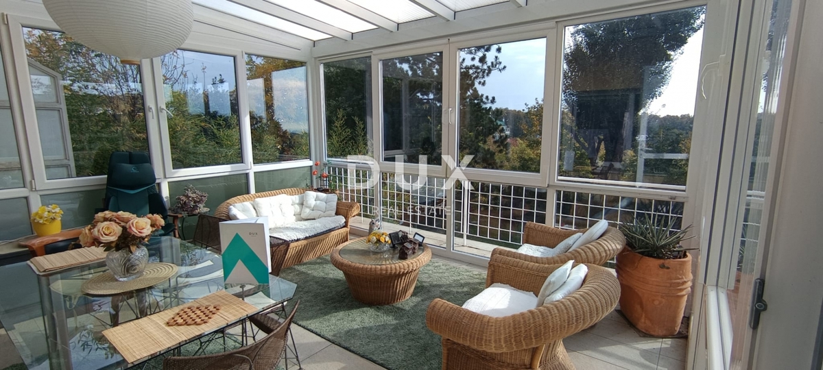 ZAGREB, PANTOVČAK - Družinska hiša na Pantovčaku