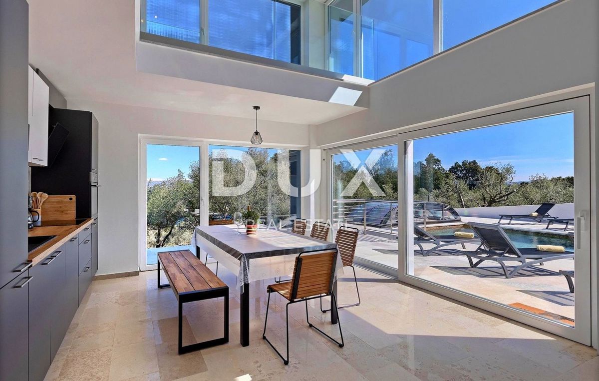 ISTRA, RABAC - Vila s panoramskim pogledom na morje