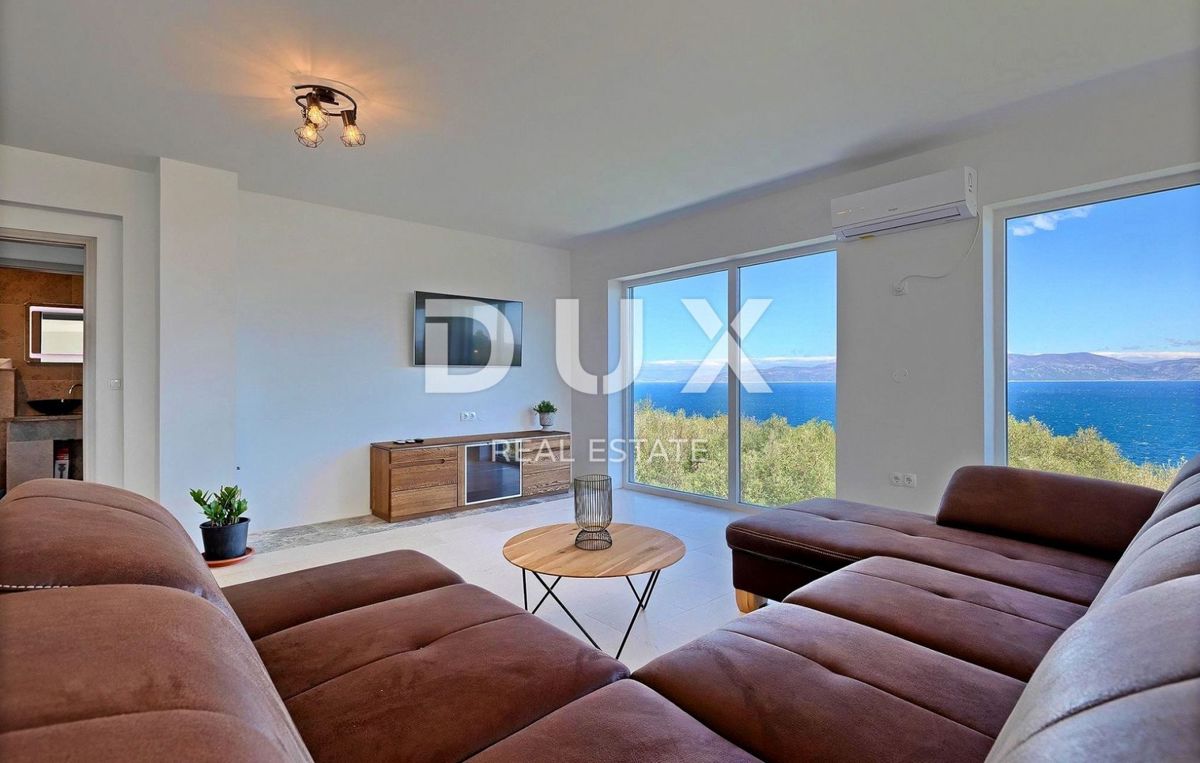 ISTRA, RABAC - Vila s panoramskim pogledom na morje