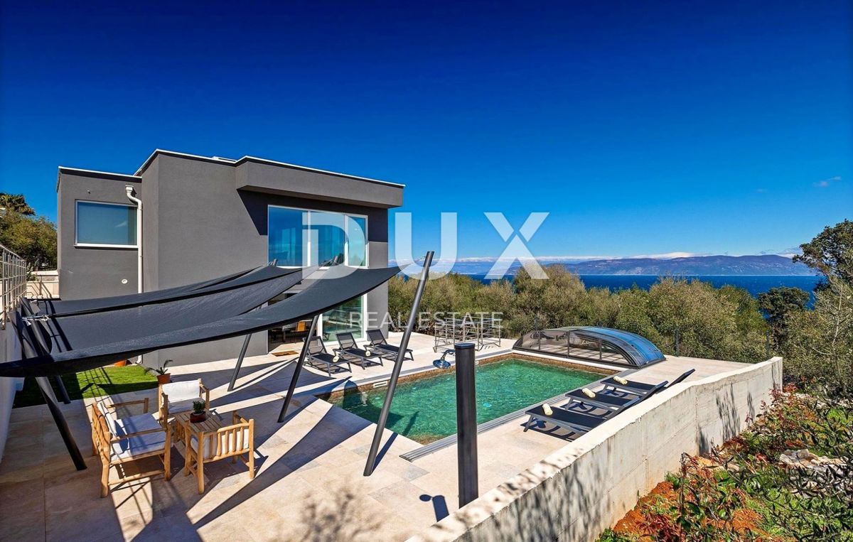 ISTRA, RABAC - Vila s panoramskim pogledom na morje