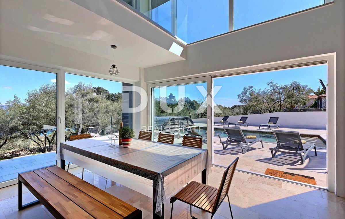 ISTRA, RABAC - Vila s panoramskim pogledom na morje