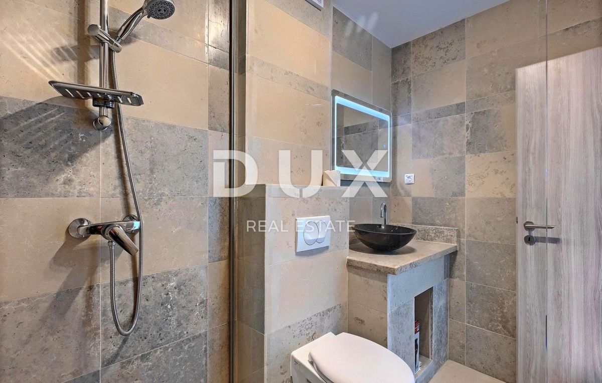 ISTRA, RABAC - Vila s panoramskim pogledom na morje