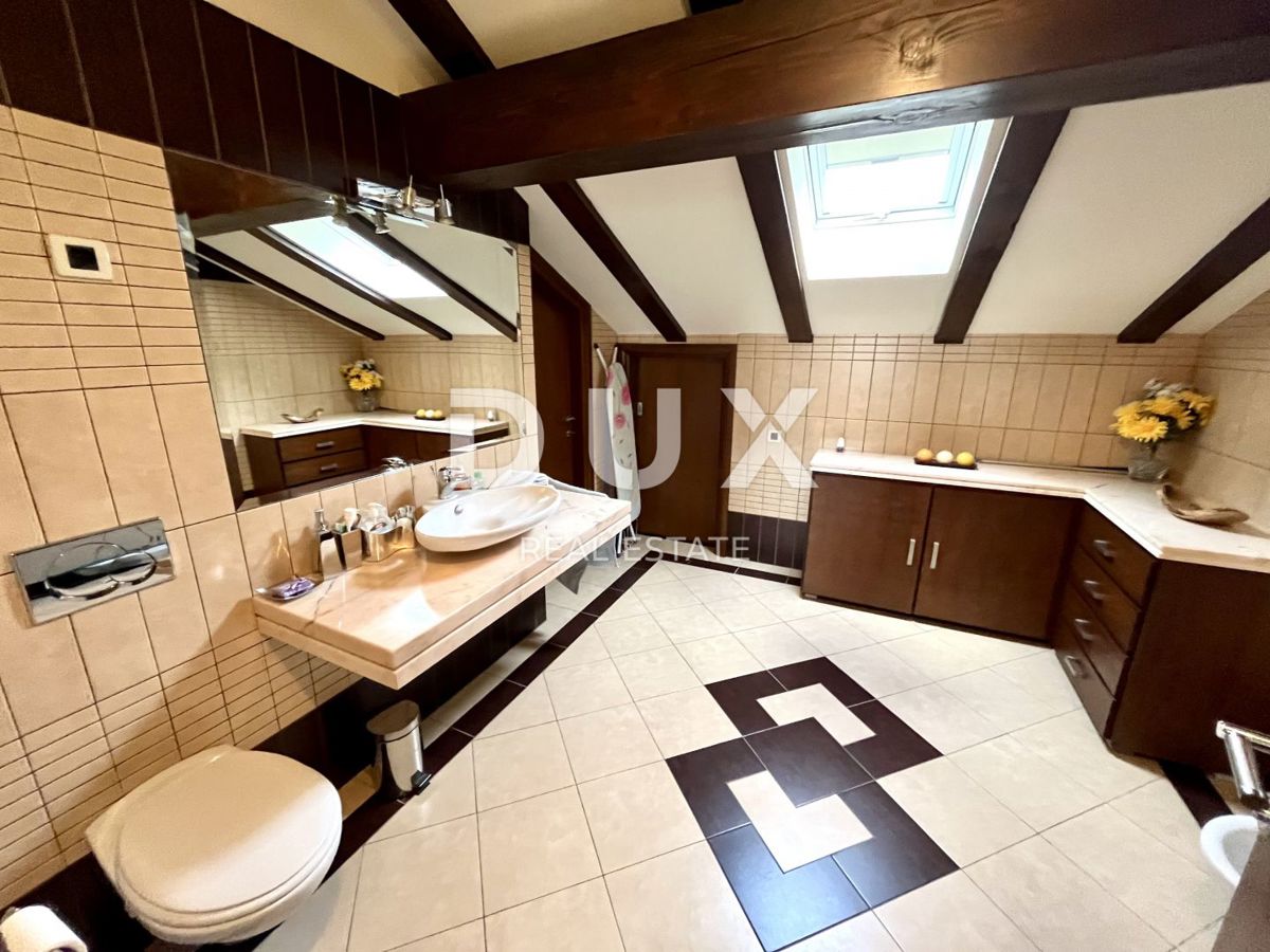 RIJEKA, KOZALA - prostorno dvonadstropno stanovanje s panoramskim razgledom, znižana cena, VRHUNSKA PRILOŽNOST!