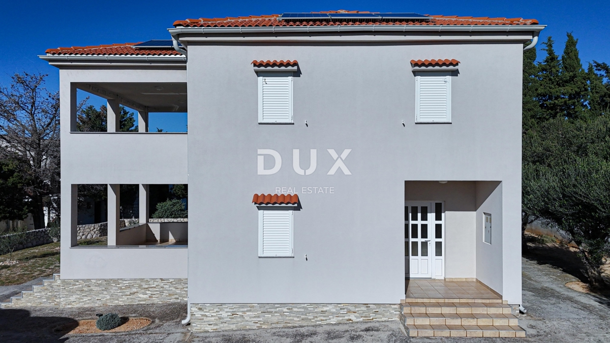 OTOK RAB, BARBAT - Hiša na odlični lokaciji 100 m od morja