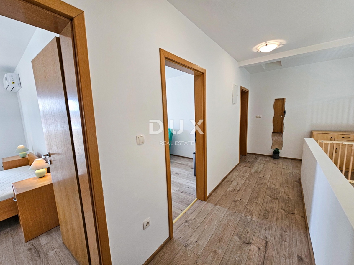 OTOK RAB, BARBAT - Hiša na odlični lokaciji 100 m od morja