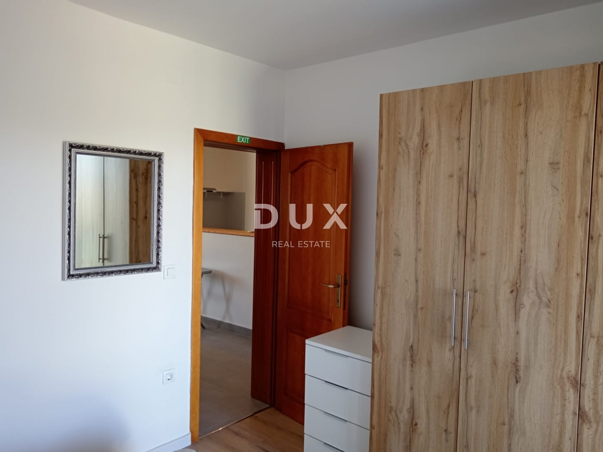 ISTRA, VALTURA - Apartmajska hiša