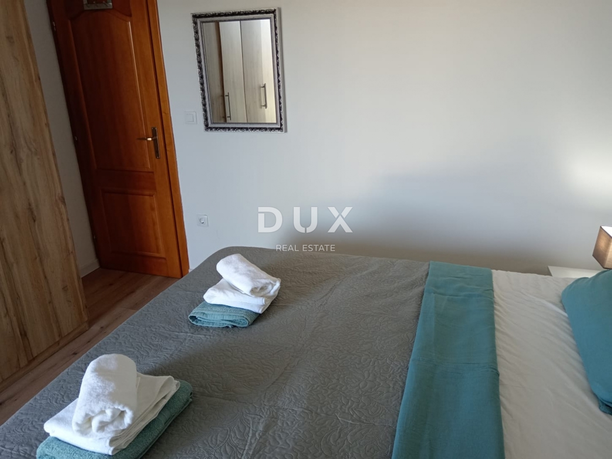 ISTRA, VALTURA - Apartmajska hiša