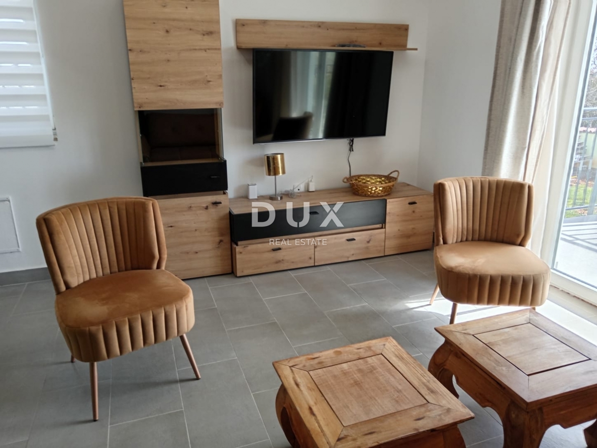 ISTRA, VALTURA - Apartmajska hiša