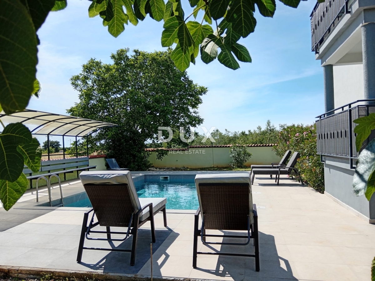 ISTRA, VALTURA - Apartmajska hiša