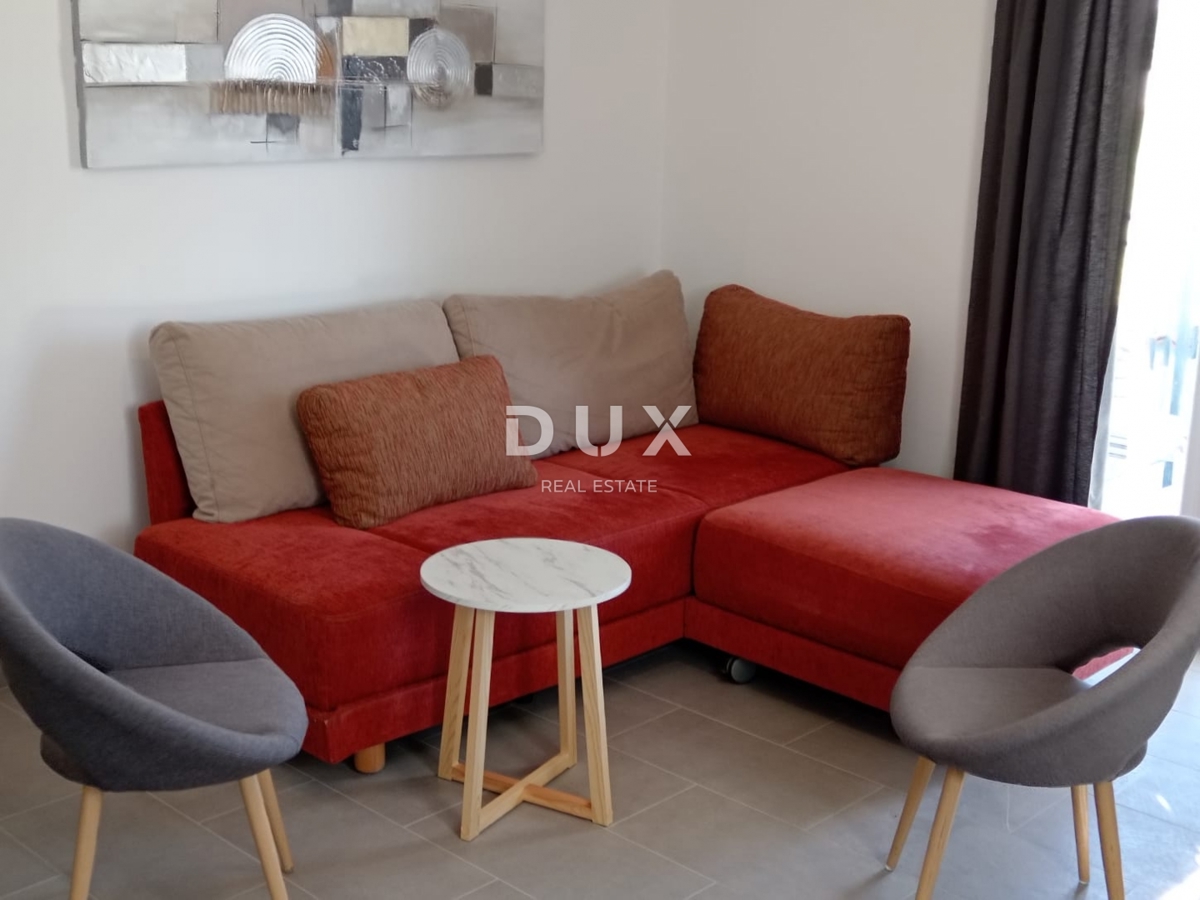 ISTRA, VALTURA - Apartmajska hiša