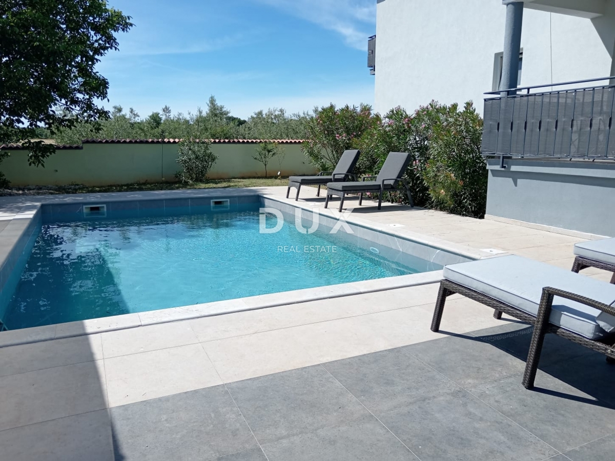 ISTRA, VALTURA - Apartmajska hiša