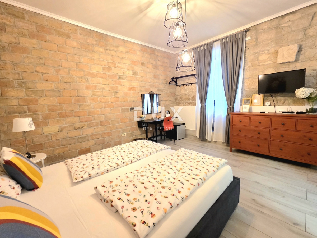 ISTRA, PULA, CENTER - 2-sobno opremljeno stanovanje na atraktivni lokaciji v središču mesta