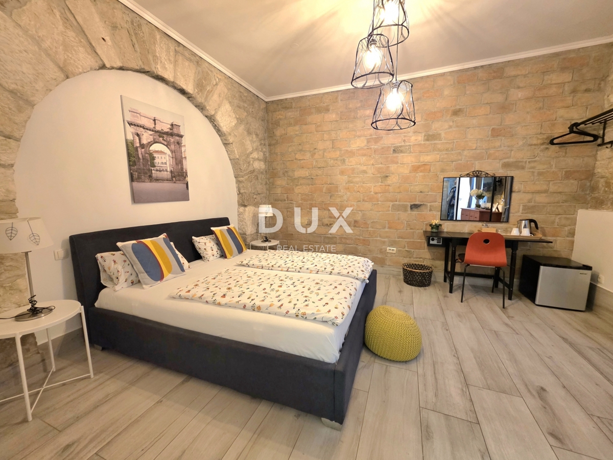 ISTRA, PULA, CENTER - 2-sobno opremljeno stanovanje na atraktivni lokaciji v središču mesta