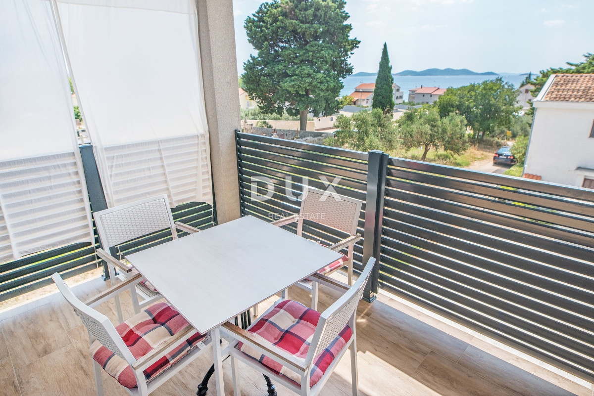 ZADAR, PAKOŠTANE - PRILOŽNOST! Stanovanje z vrtom in 3 parkirnimi mesti!