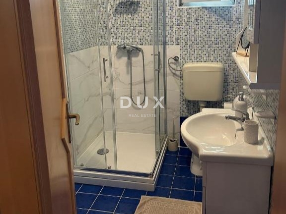 OPATIJA - stanovanje v stanovanjski stavbi z zaprto teraso le 200 metrov od plaže