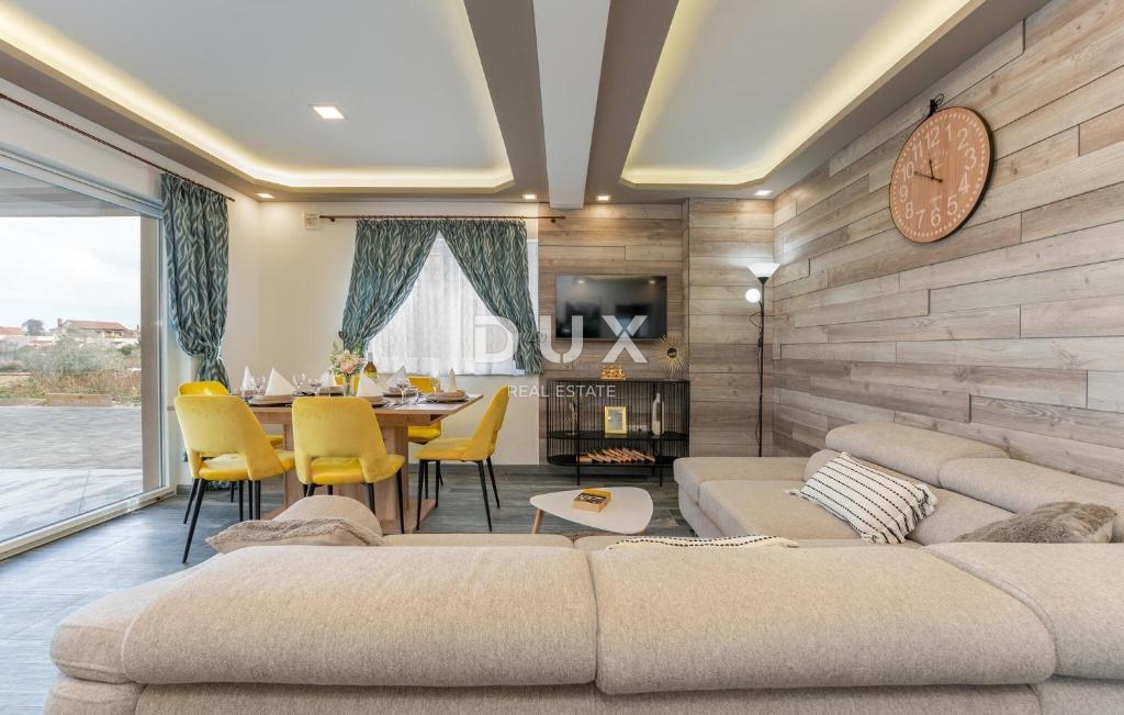 Hiša Banj, Pašman, 350m2