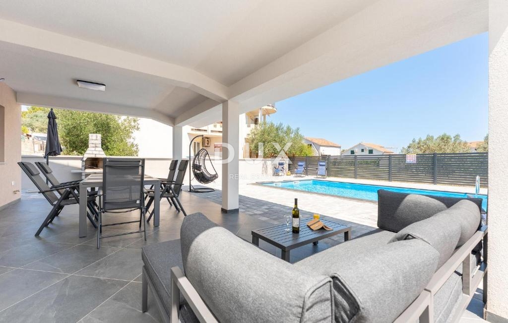 Hiša Banj, Pašman, 350m2