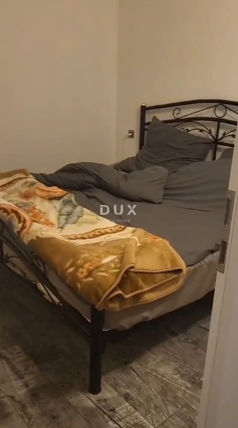 ISTRA, BALE - Enonadstropna hiša z velikim dvoriščem