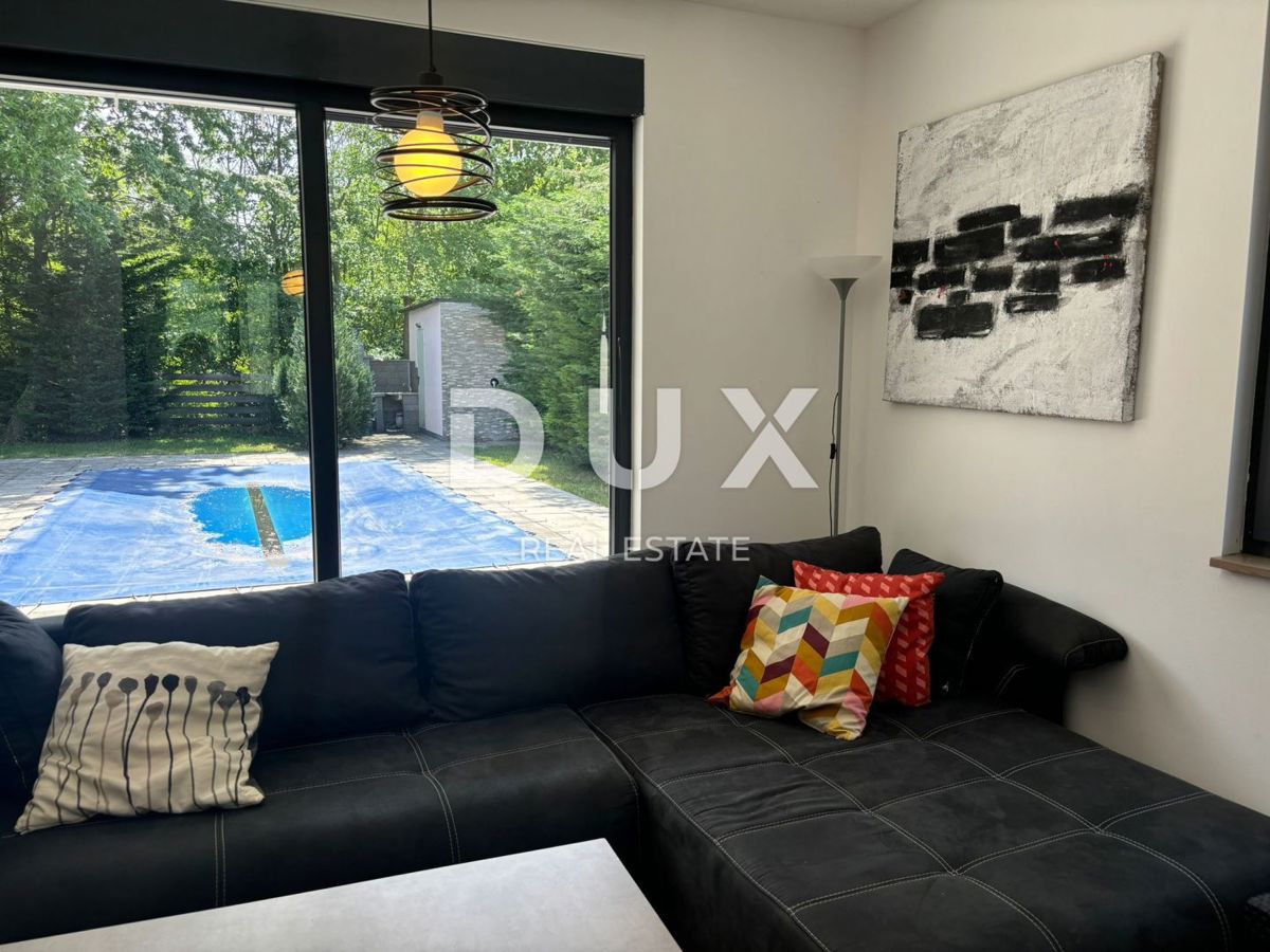 ISTRA, VODNJAN (okolica) - Moderna enonadstropna hiša z veliko zasebnosti in zelenja!