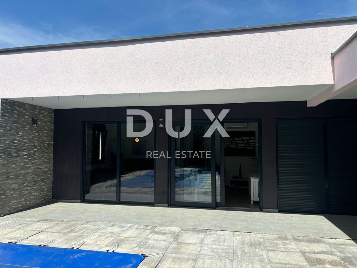 ISTRA, VODNJAN (okolica) - Moderna enonadstropna hiša z veliko zasebnosti in zelenja!