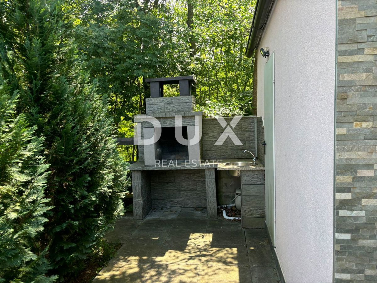 ISTRA, VODNJAN (okolica) - Moderna enonadstropna hiša z veliko zasebnosti in zelenja!