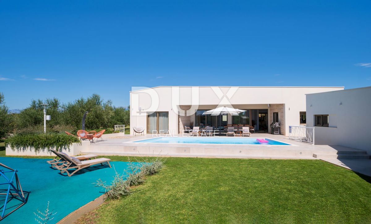 ZADAR, SMOKOVIĆ - Luksuzna počitniška hiša