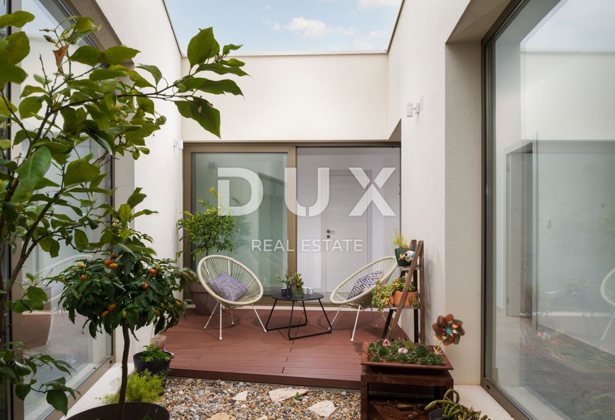 ZADAR, SMOKOVIĆ - Luksuzna počitniška hiša