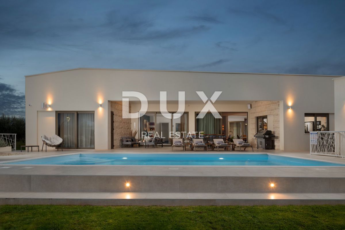 ZADAR, SMOKOVIĆ - Luksuzna počitniška hiša