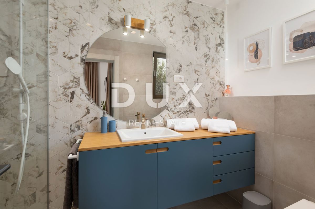 ZADAR, SMOKOVIĆ - Luksuzna počitniška hiša