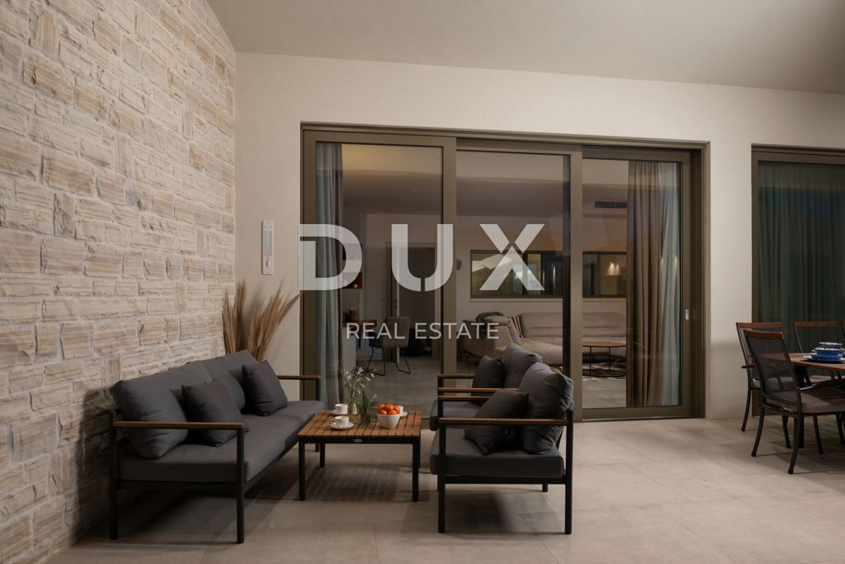 ZADAR, SMOKOVIĆ - Luksuzna počitniška hiša