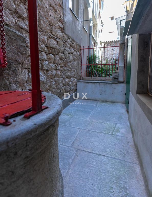 ISTRA, ROVINJ - Prostorno stanovanje v samem centru