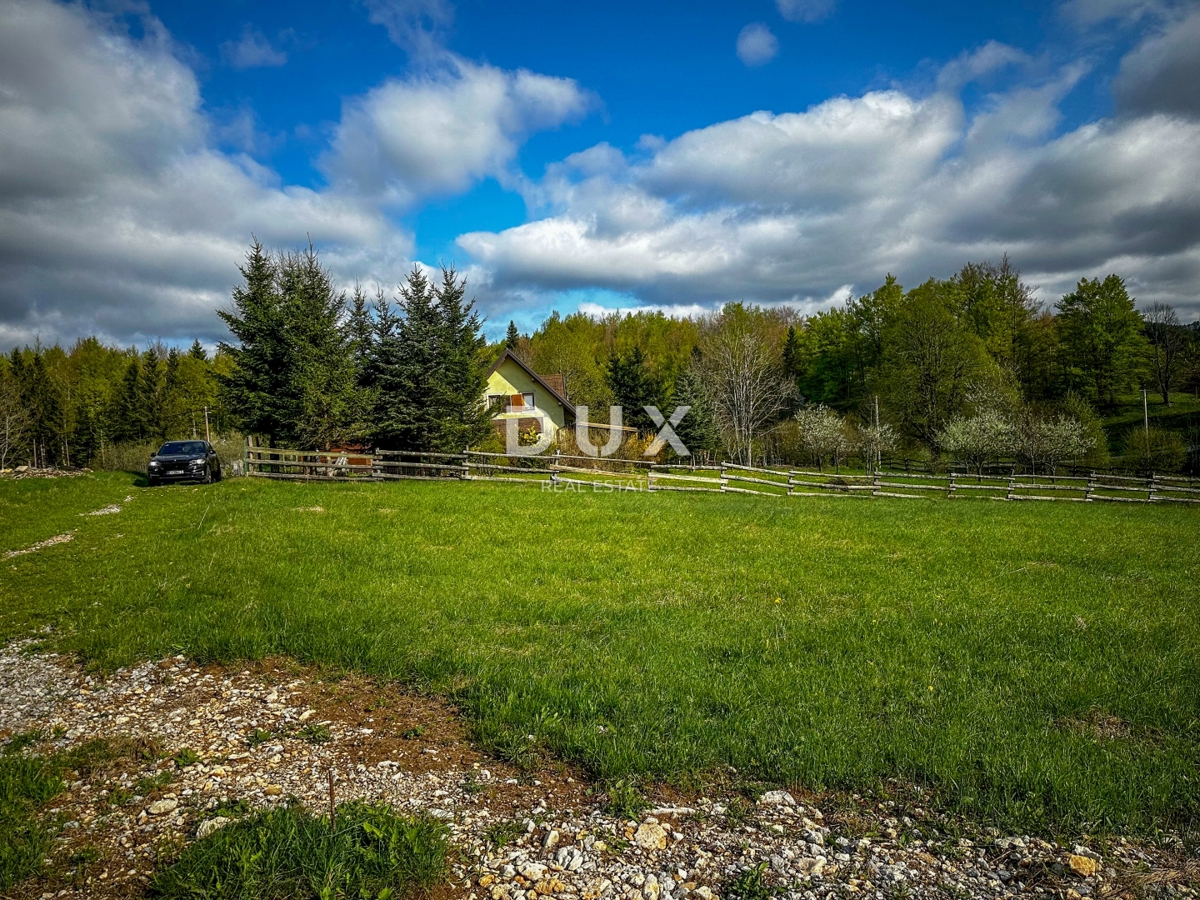 Zemljišče Stari Laz, Ravna Gora, 1.204m2