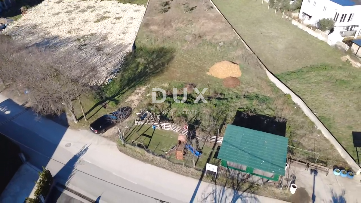 Zemljišče Sinjoretovo, Zadar, 1.605m2