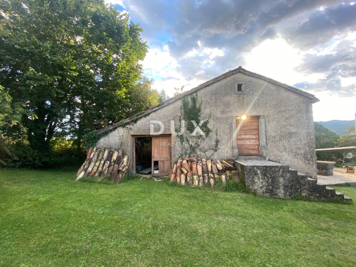 RIJEKA, KASTAV - samostojna hiša in dvoriščni objekt + 761 m2 vrta! PRILOŽNOST!