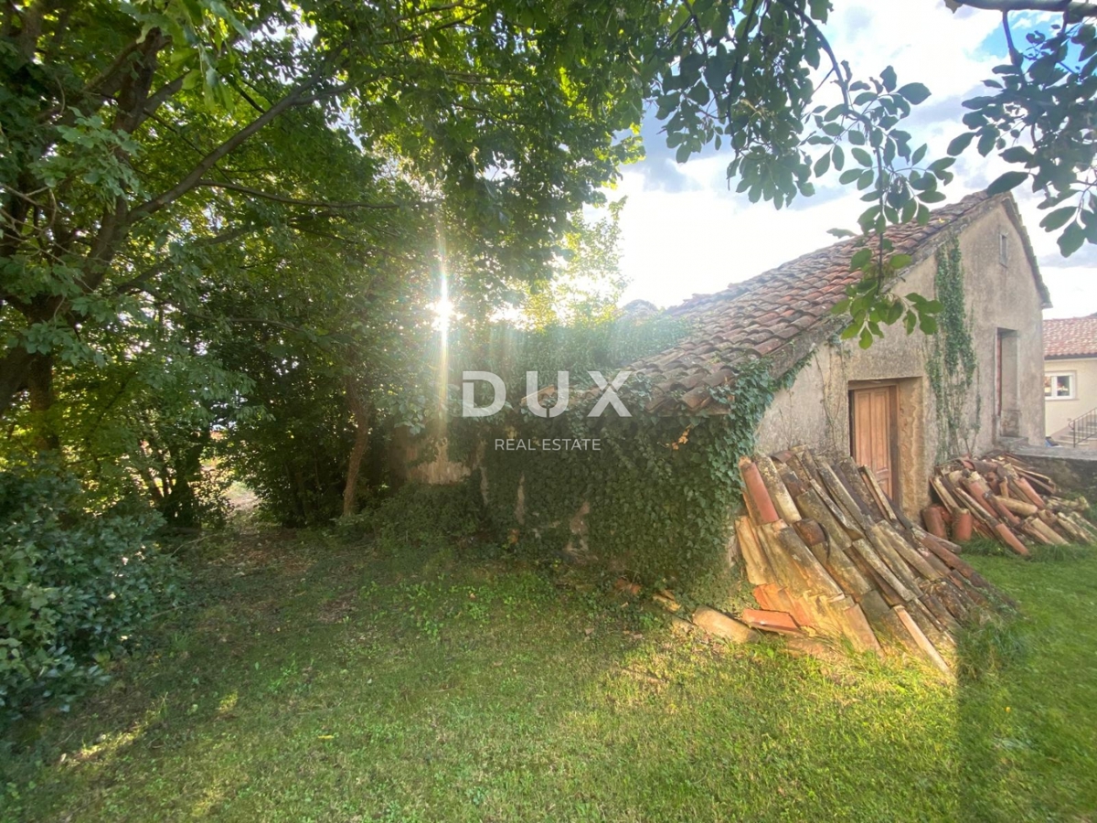 RIJEKA, KASTAV - samostojna hiša in dvoriščni objekt + 761 m2 vrta! PRILOŽNOST!